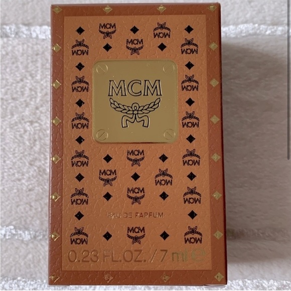 MCM EAU DE PARFUM
0.23 oz/ 7 ml - Picture 2 of 3